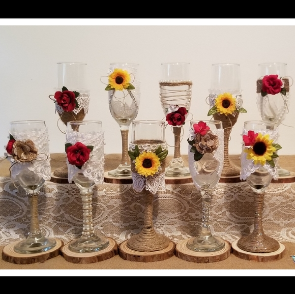 Burlap Rose's and Sunflower Wedding - Picture 8 of 8